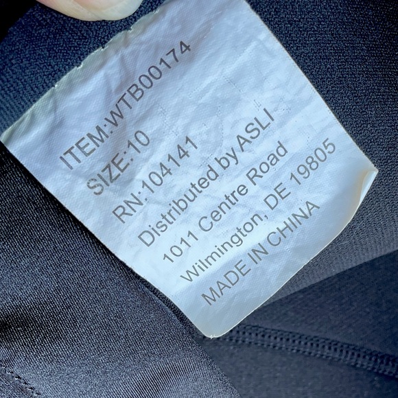 DBX women’s shorty wetsuit, size 10 - Picture 6 of 6